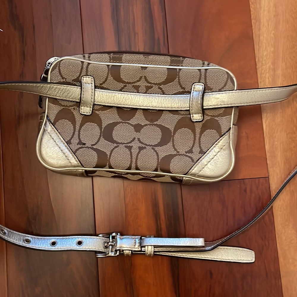 Coach bum bag - Picture 3 of 4